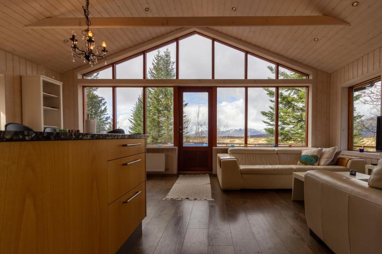 Gorgeous Riverside Lodge In The South Of Iceland Рейкхолт Екстериор снимка